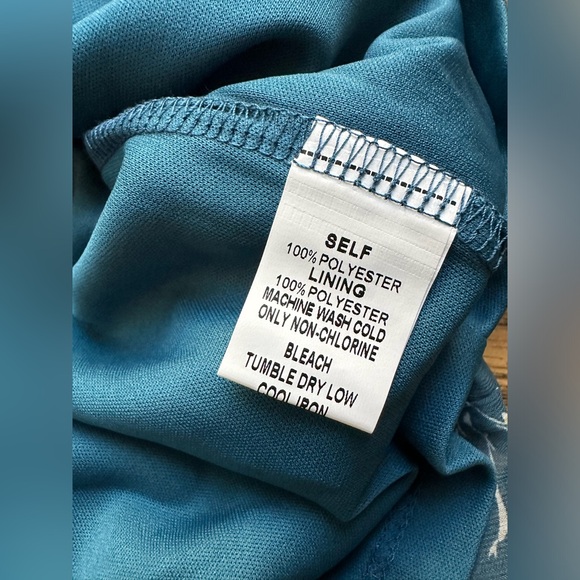 New Papermoon Sleeveless Floral Top Size S - Picture 8 of 8